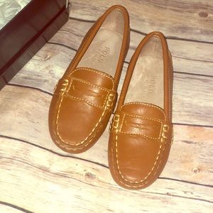 Toddler size 10.. boys loafers.. never worn